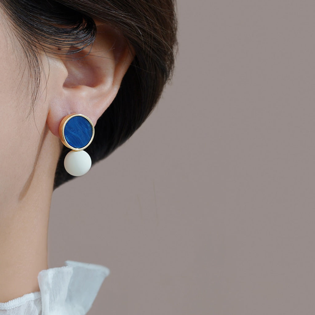 Stunning Earring for Daily Wear