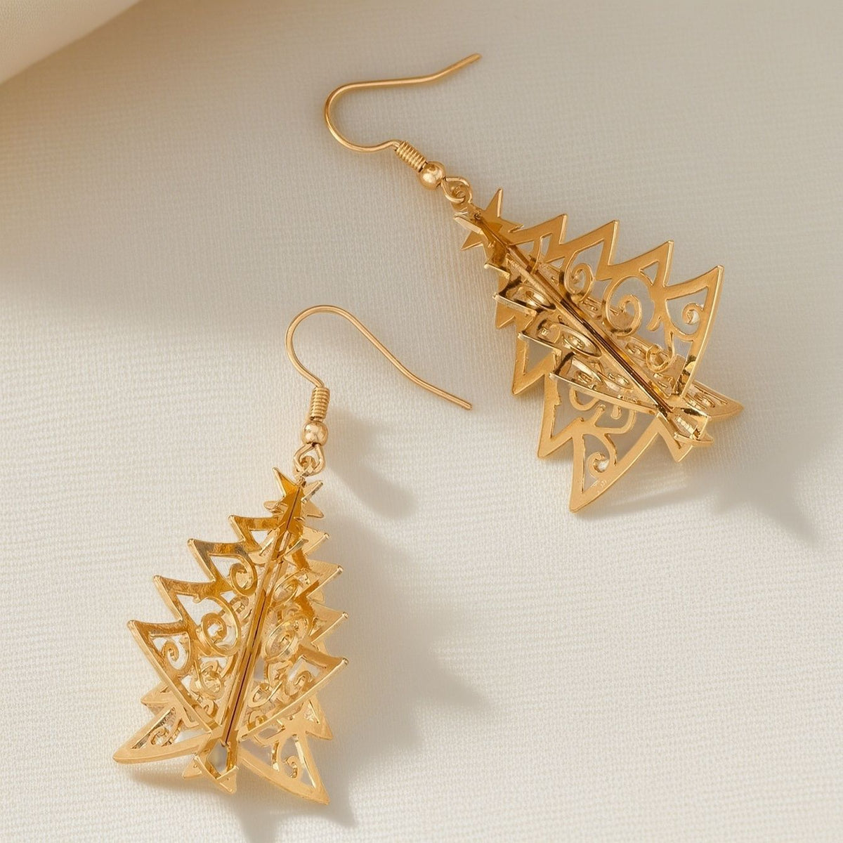 Classic Earring with Timeless Appeal