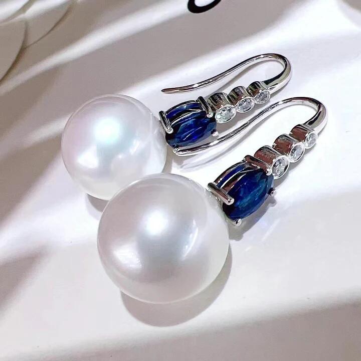 Classic Pearl Earring with Timeless Appeal
