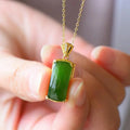 Stunning Gold Necklace for Daily Wear