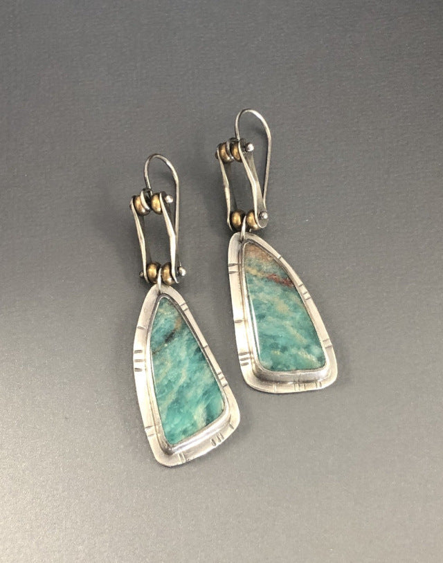 Classic Earring with Timeless Appeal