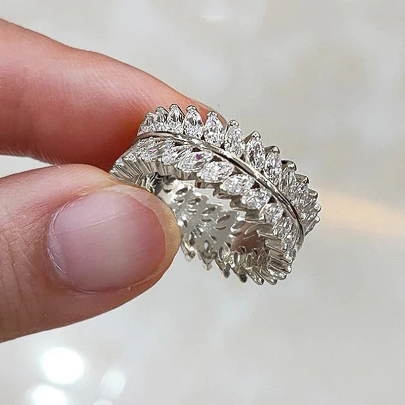 Beautiful Set with Unique Style