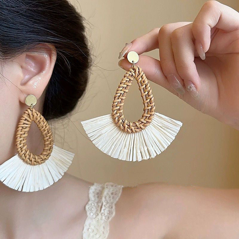 Stunning Earring for Daily Wear