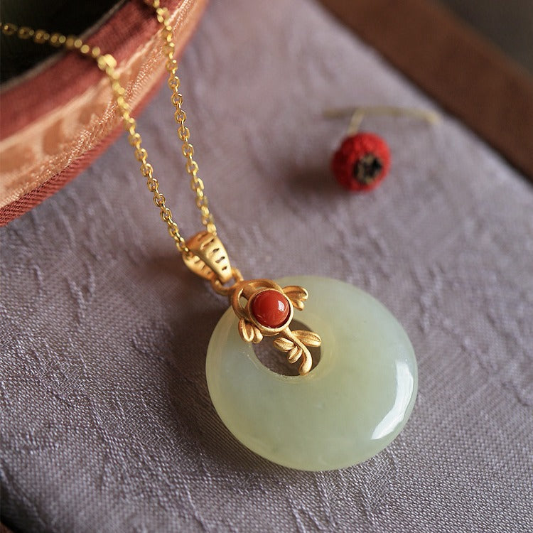 Elegant Gold Necklace for Every Occasion