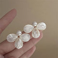 Charming Pearl Earring for Any Occasion