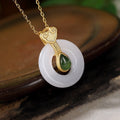 Classic Silver Necklace with Timeless Appeal