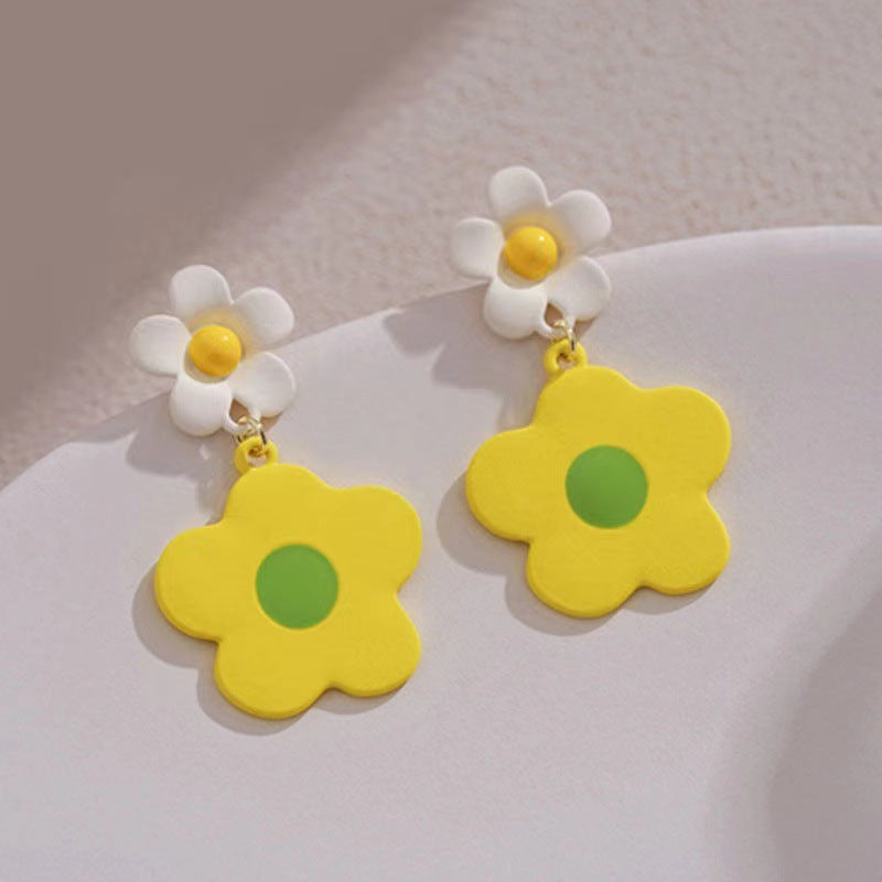 Romantic Earring for Special Moments