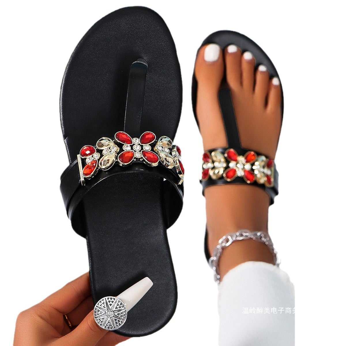 Graceful Orthopedic Sandals for Modern Look
