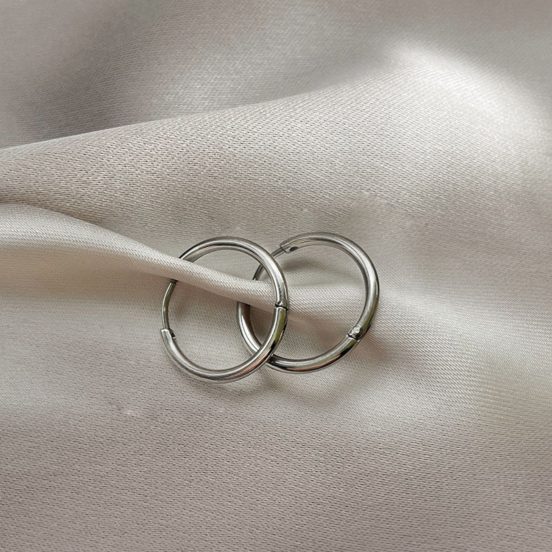 Vintage Handmade Silver Earring