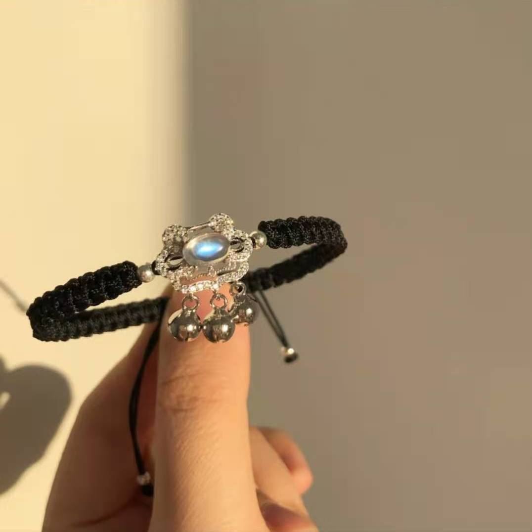 Romantic Bracelet for Special Moments