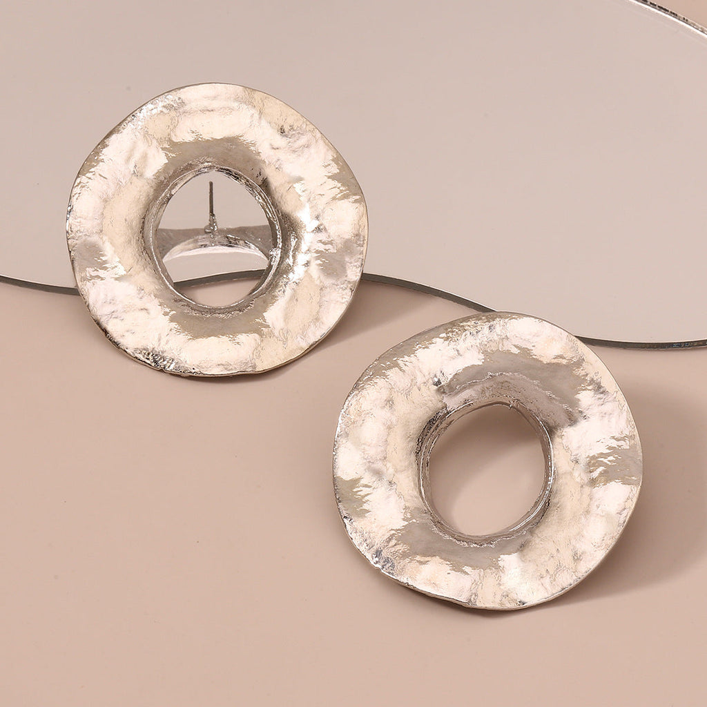 Classic Earring with Timeless Appeal