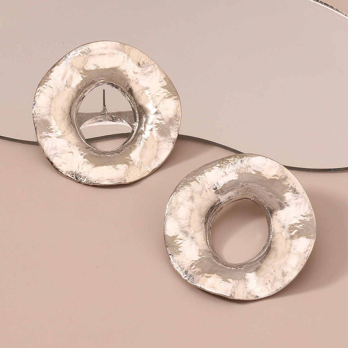 Classic Earring with Timeless Appeal