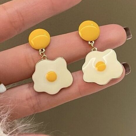 Romantic Earring for Special Moments