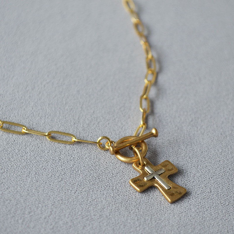 Stunning Gold Necklace for Daily Wear