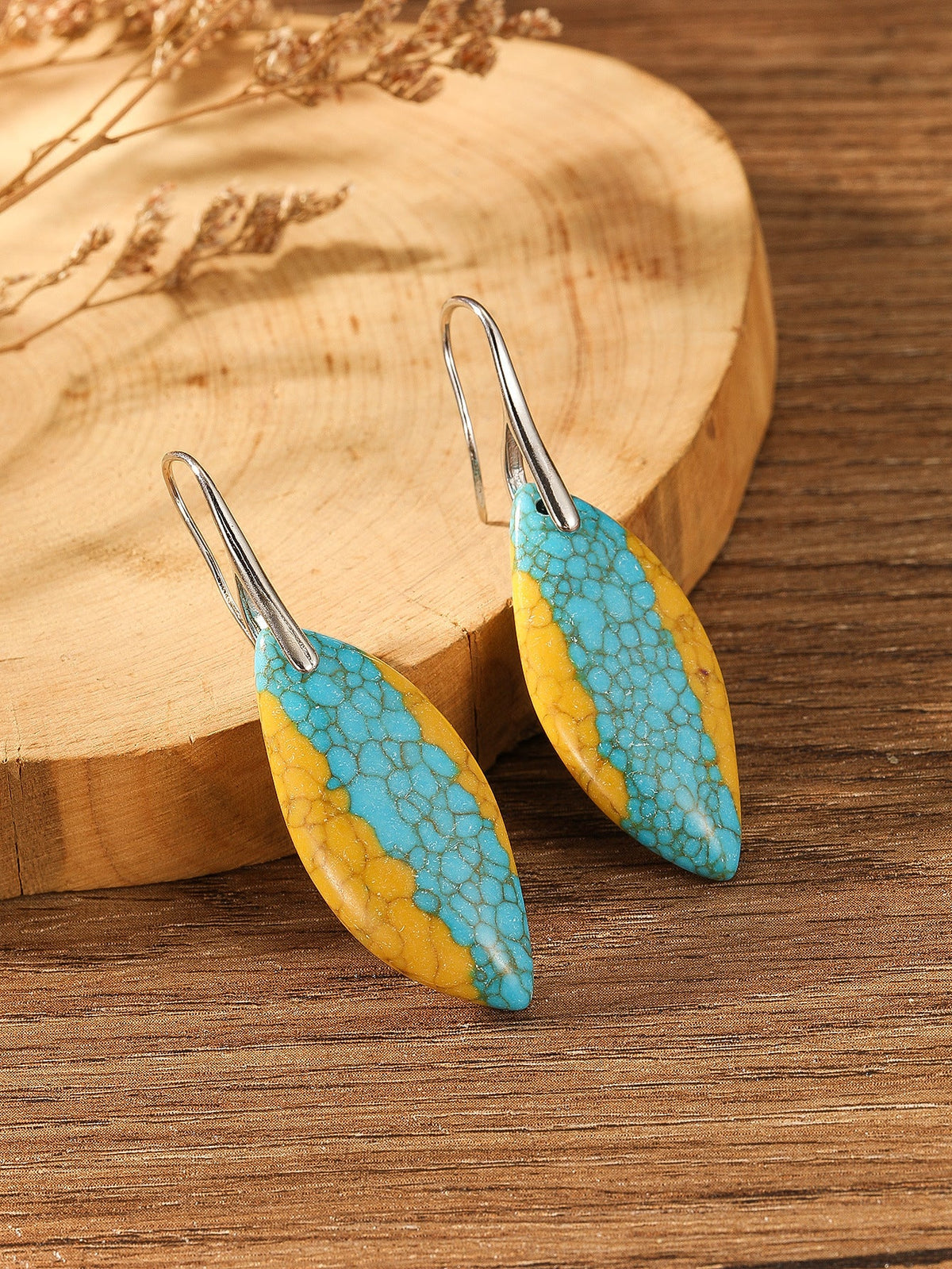 Classic Earring with Timeless Appeal