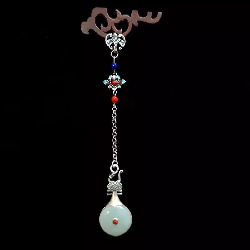 Stunning Silver Pendant for Daily Wear