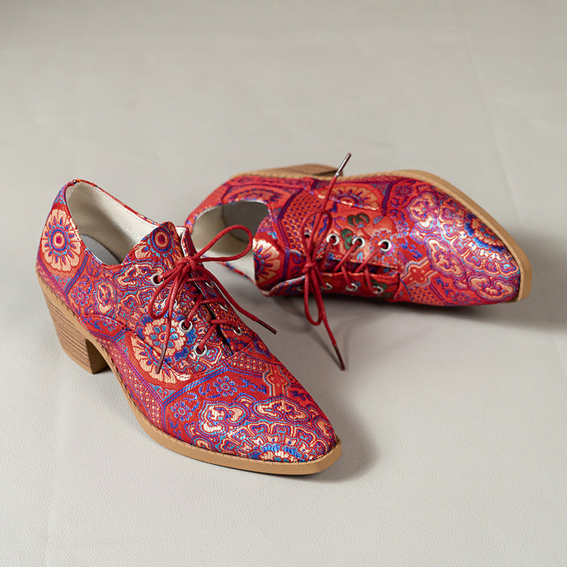 Graceful Orthopedic Boots for Modern Look
