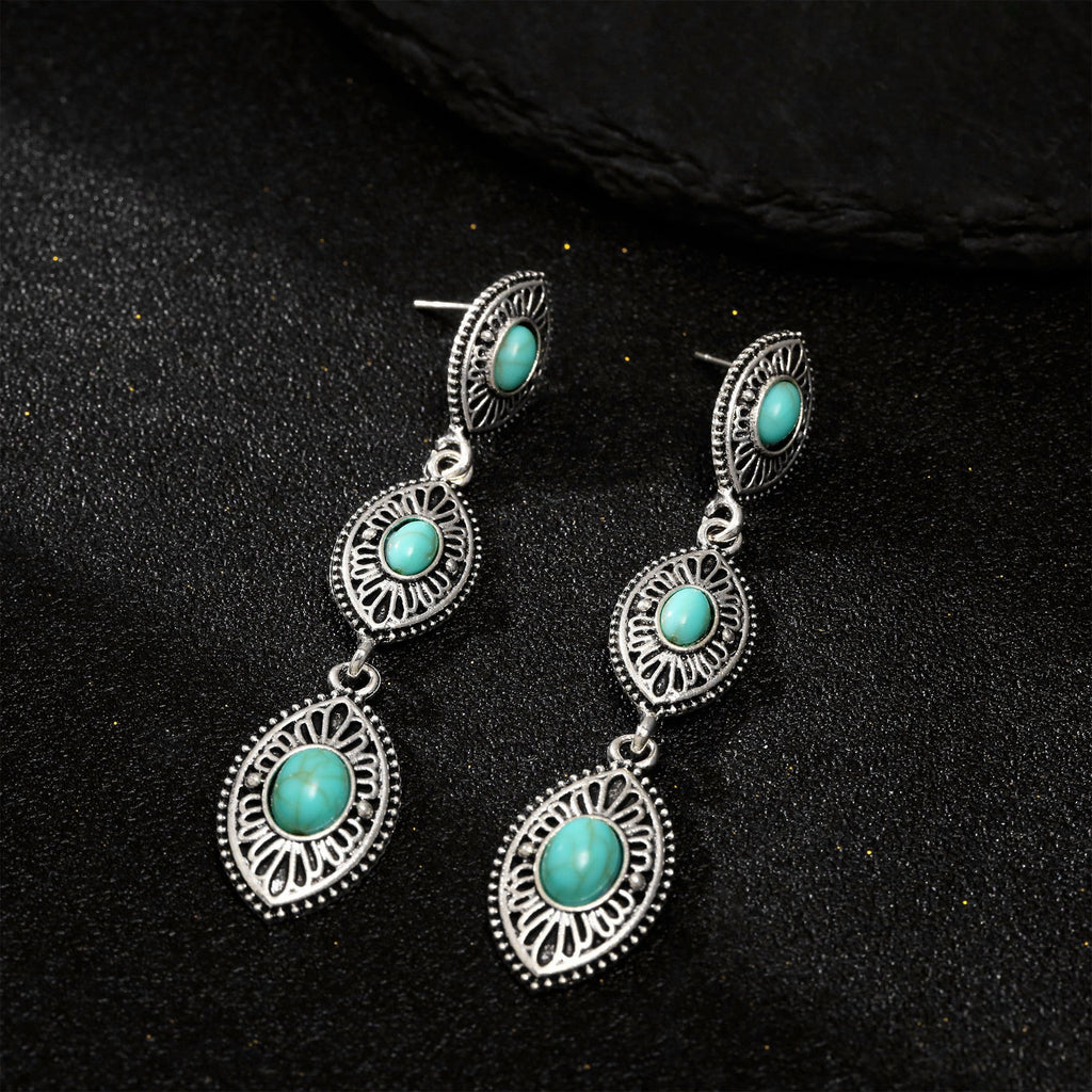 Classic Earring with Timeless Appeal