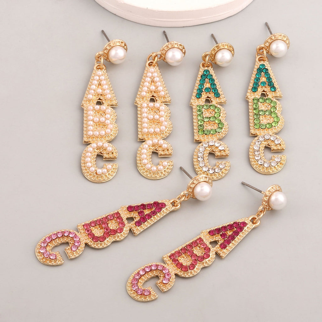 Charming Earring for Any Occasion