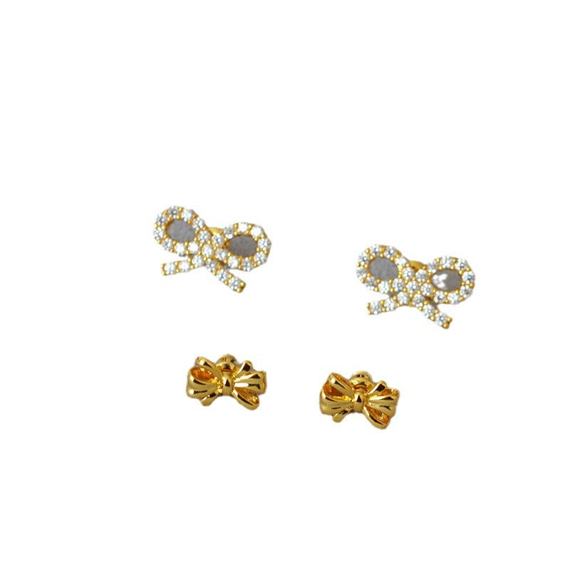 Delicate Artisan Gold Earring