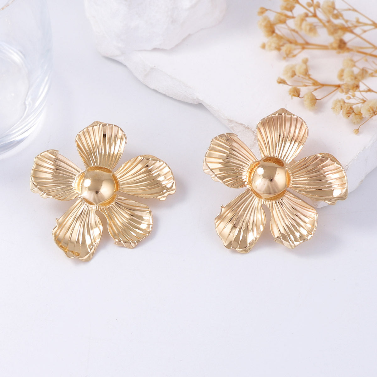 Romantic Earring for Special Moments