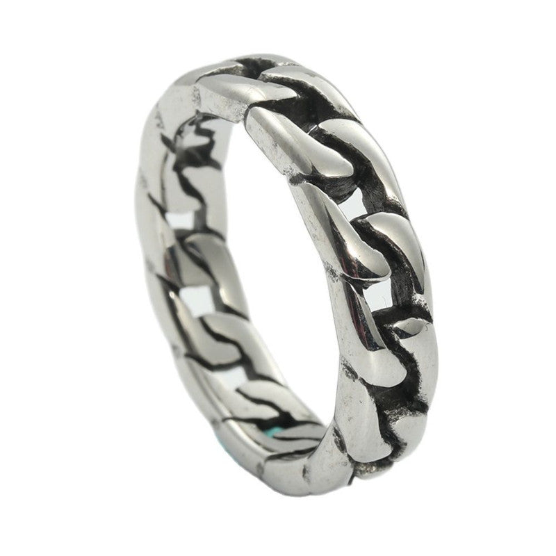 Classic Chain with Timeless Appeal