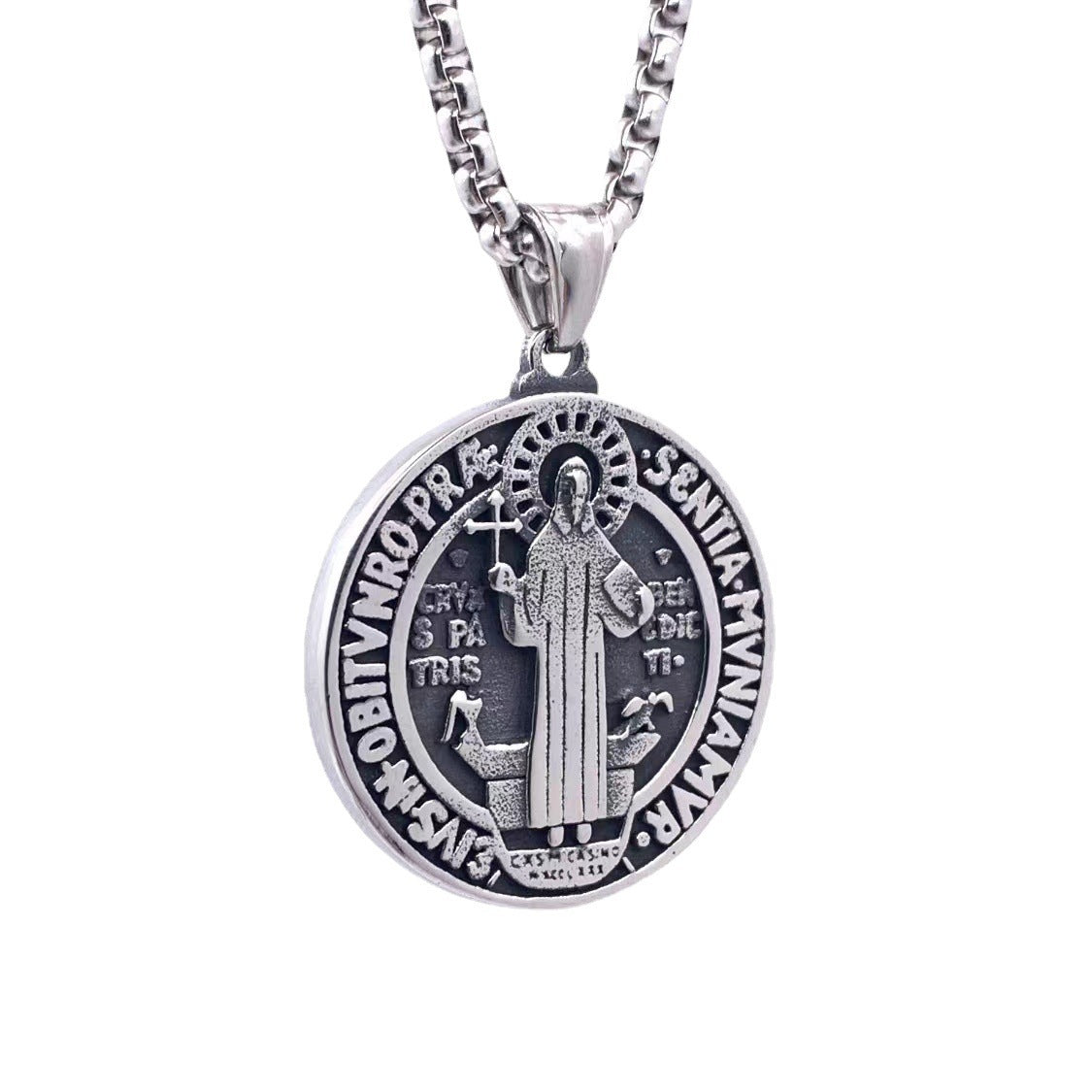 Charming Necklace for Any Occasion