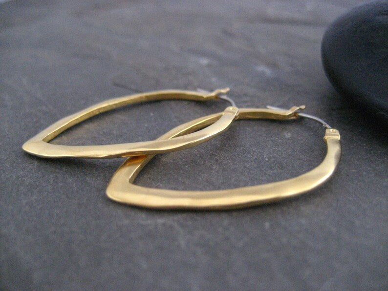 Stunning Earring for Daily Wear
