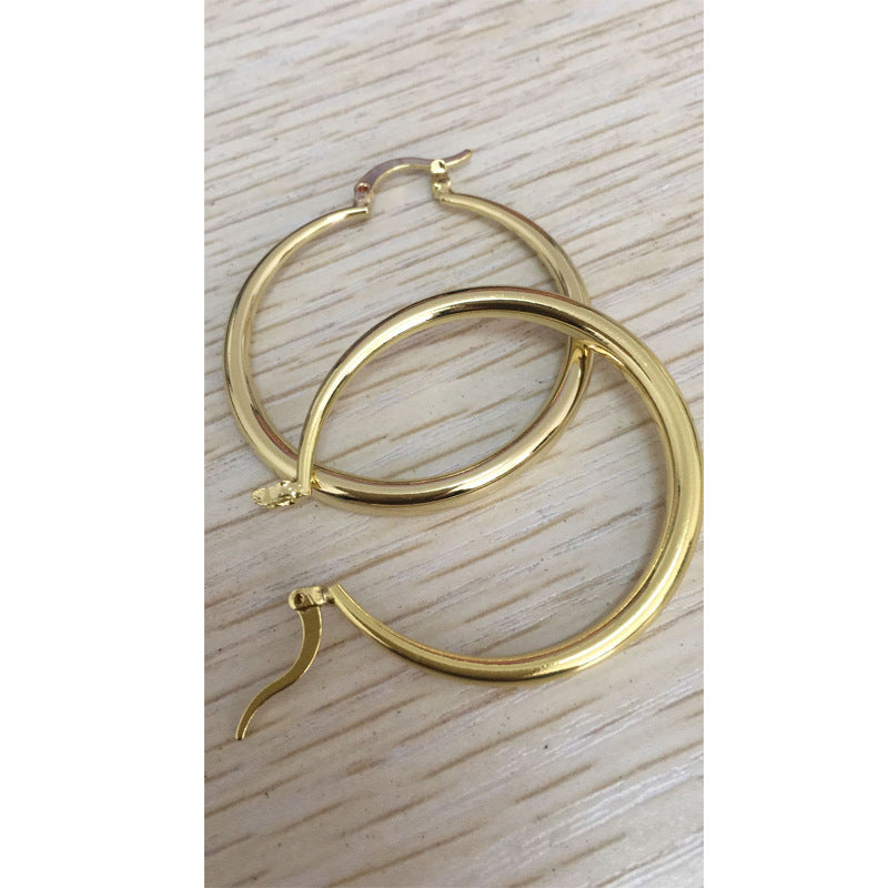 Charming Earring for Any Occasion