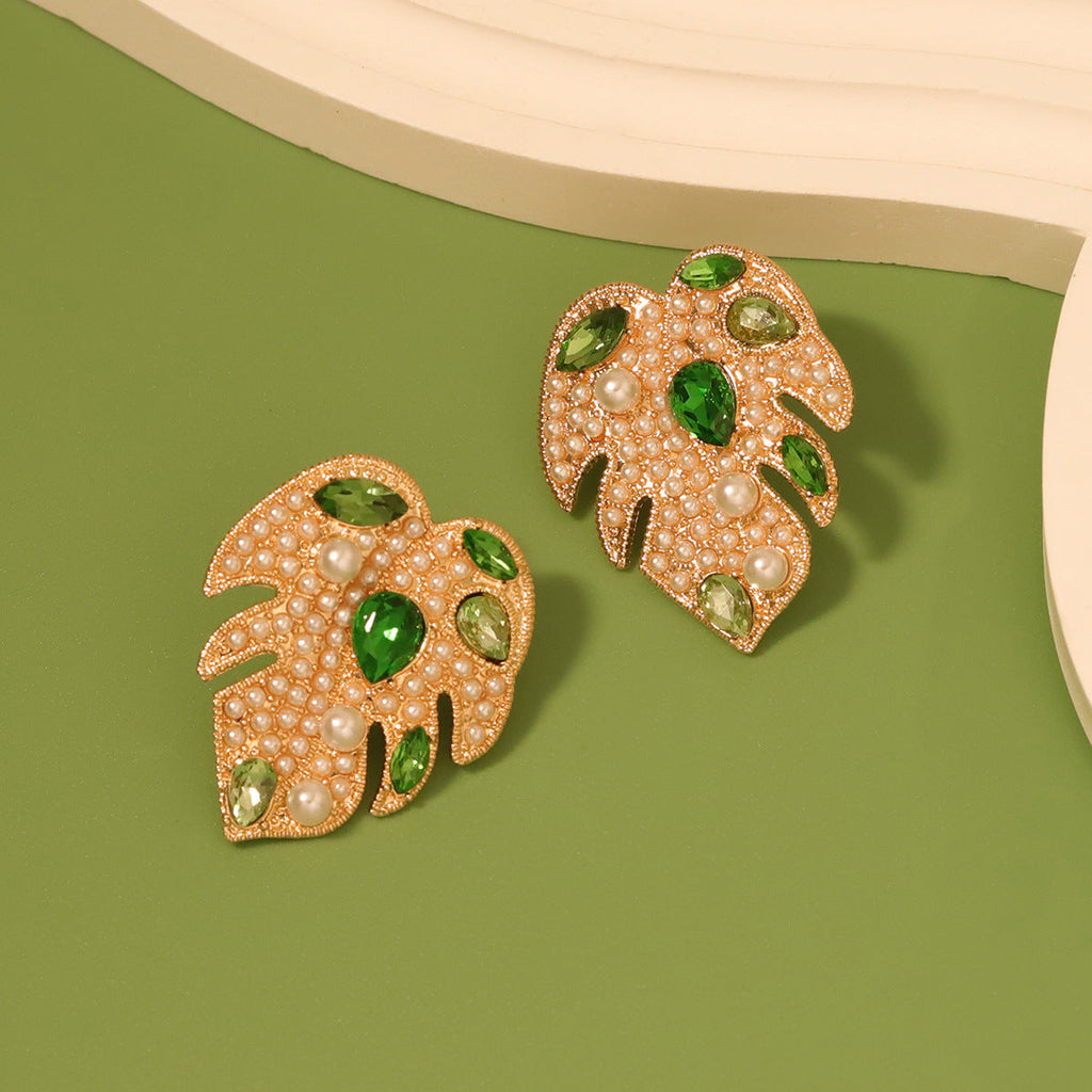 Delicate Artisan Pearl Earring