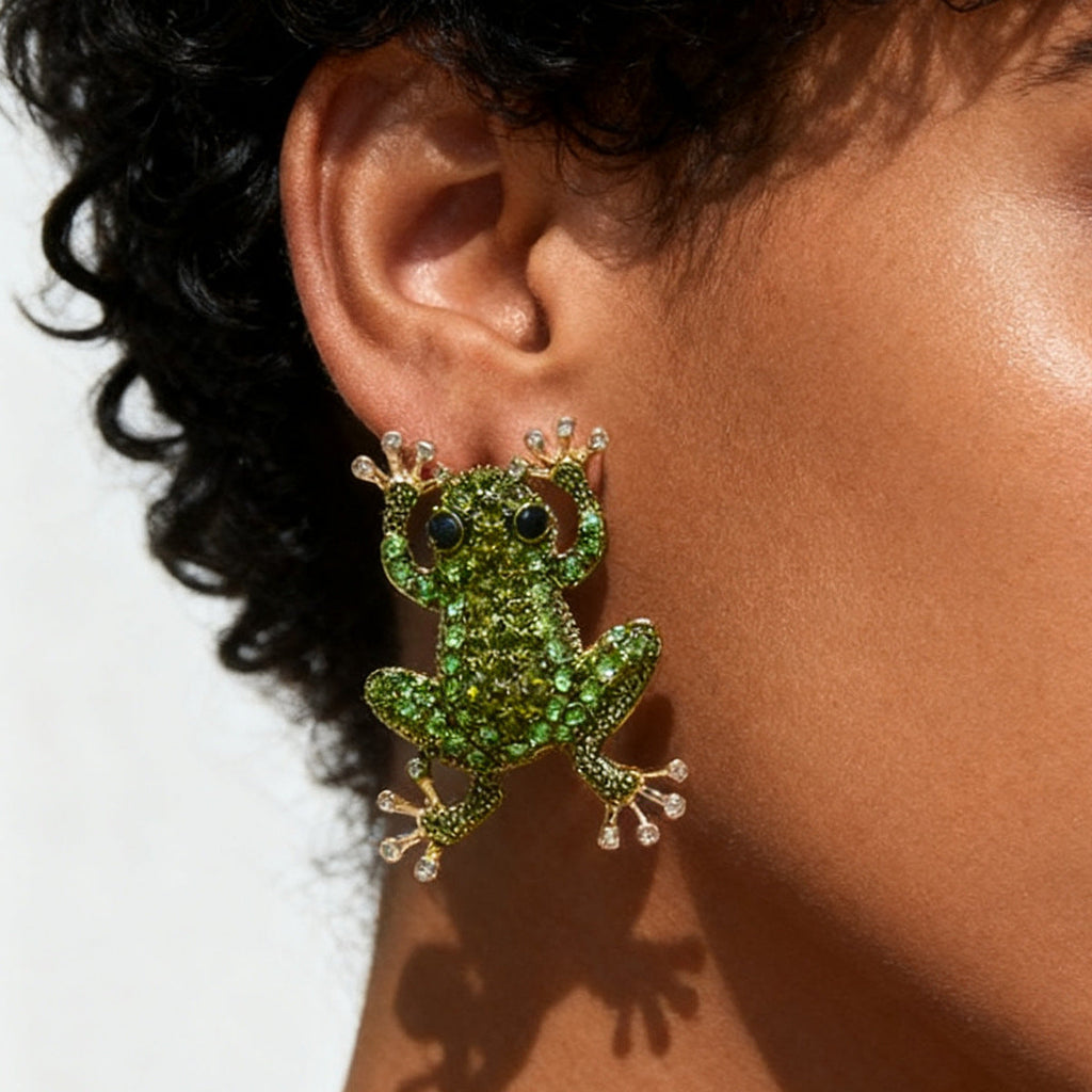 Beautiful Pearl Earring with Unique Style