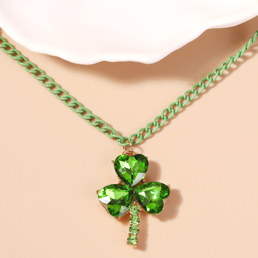 Stunning Necklace for Daily Wear