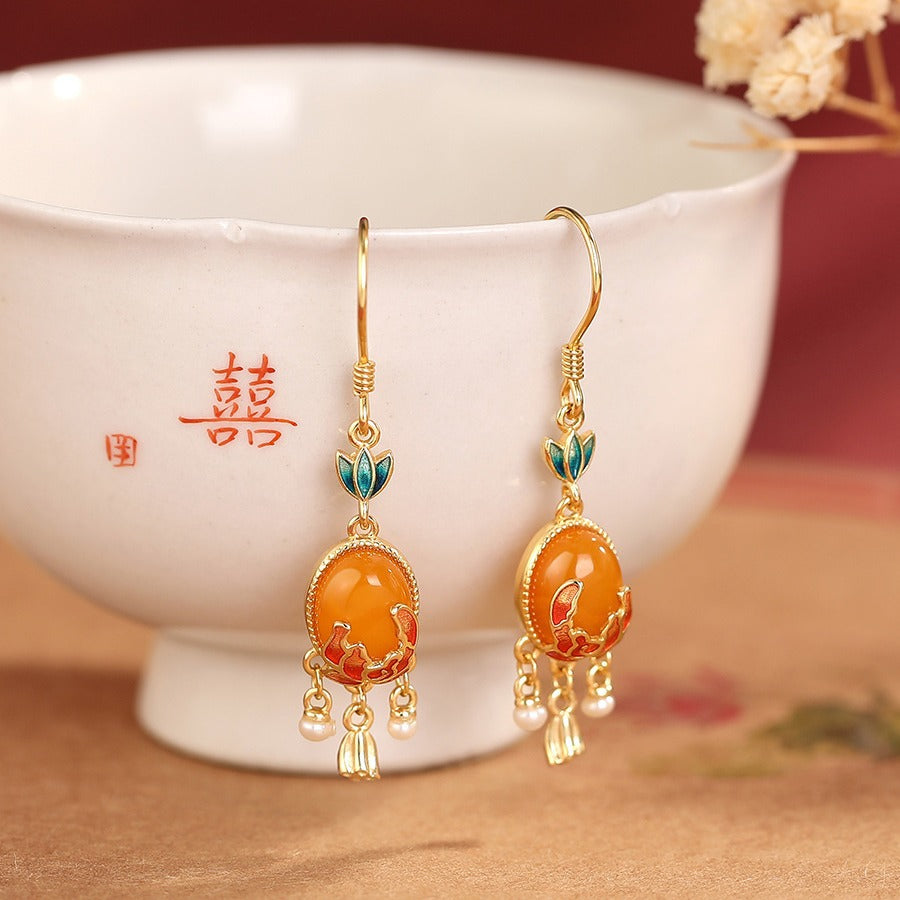 Elegant Silver Earring for Every Occasion