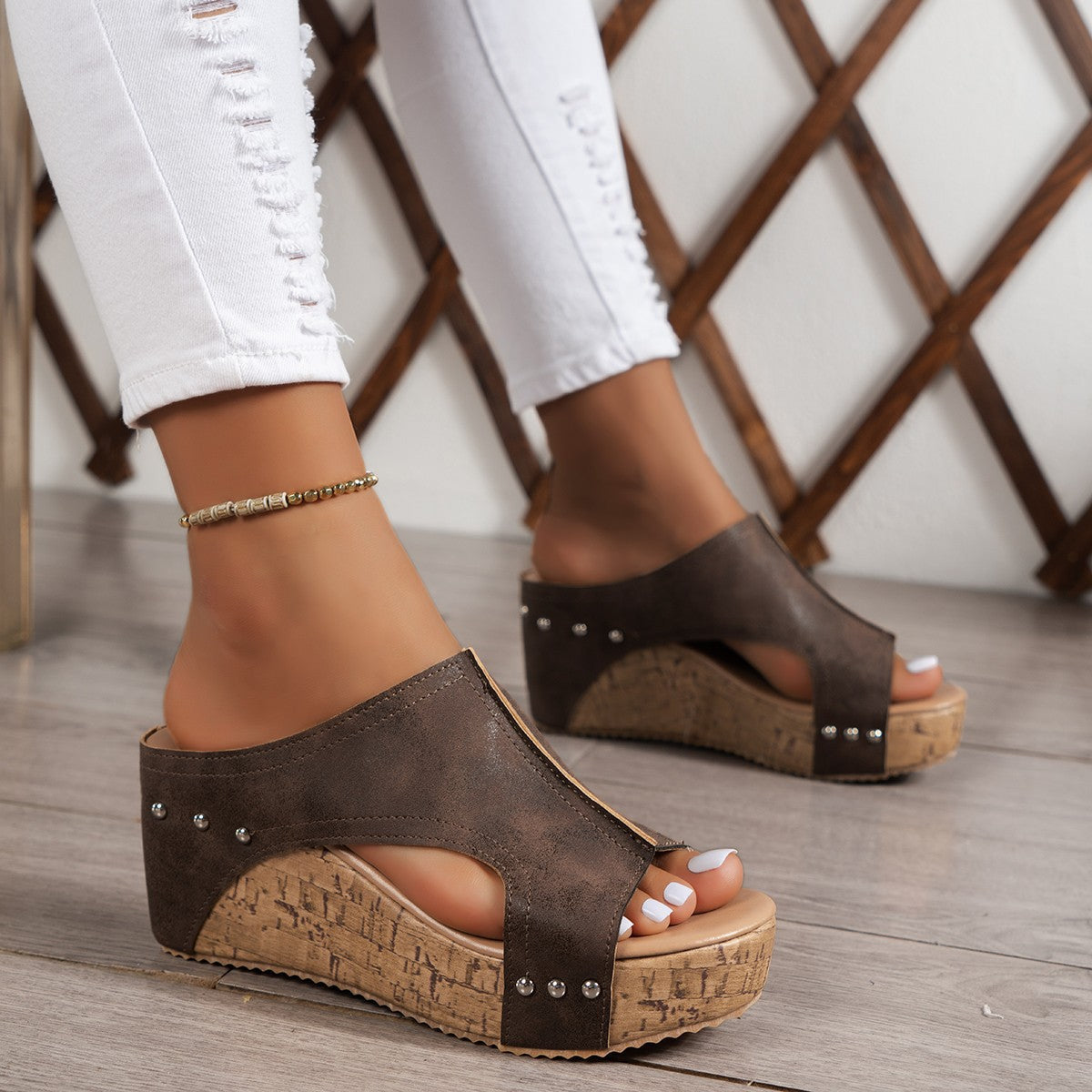 Classic Orthopedic Sandals with Timeless Style