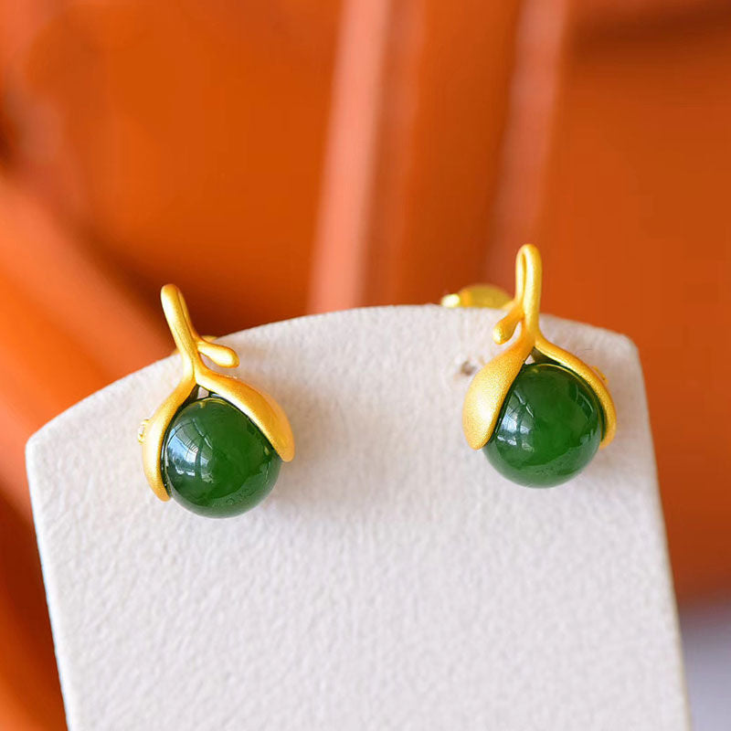 Elegant Gold Earring for Every Occasion