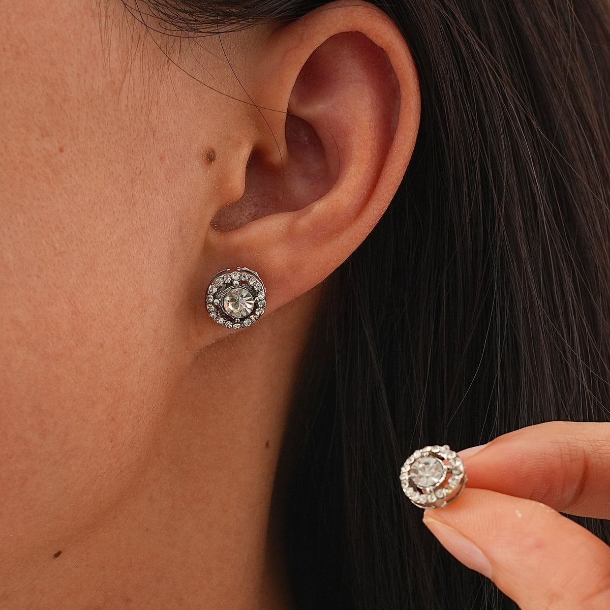 Classic Earring with Timeless Appeal