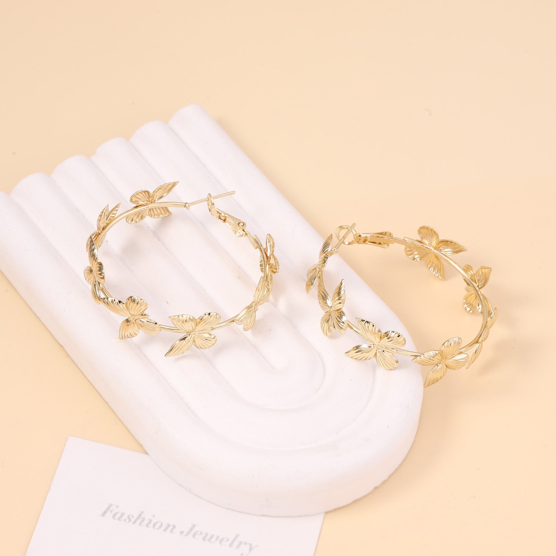 Classic Earring with Timeless Appeal