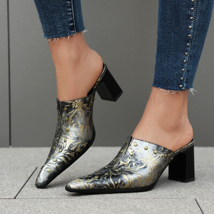 Graceful Orthopedic Sandals for Modern Look