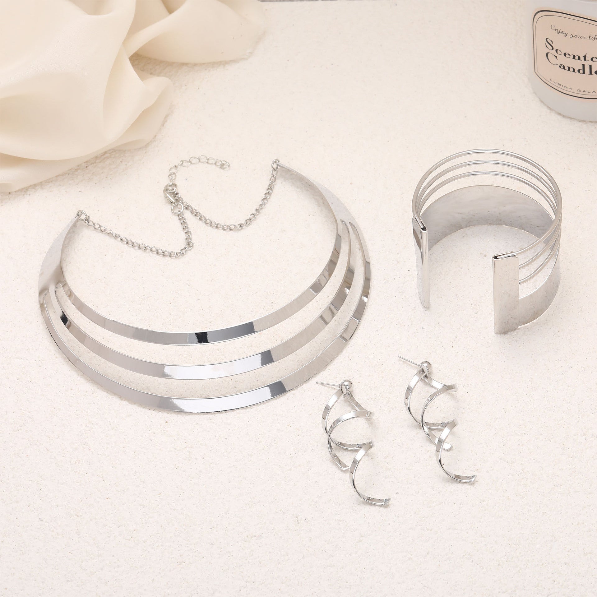 Classic Earring with Timeless Appeal