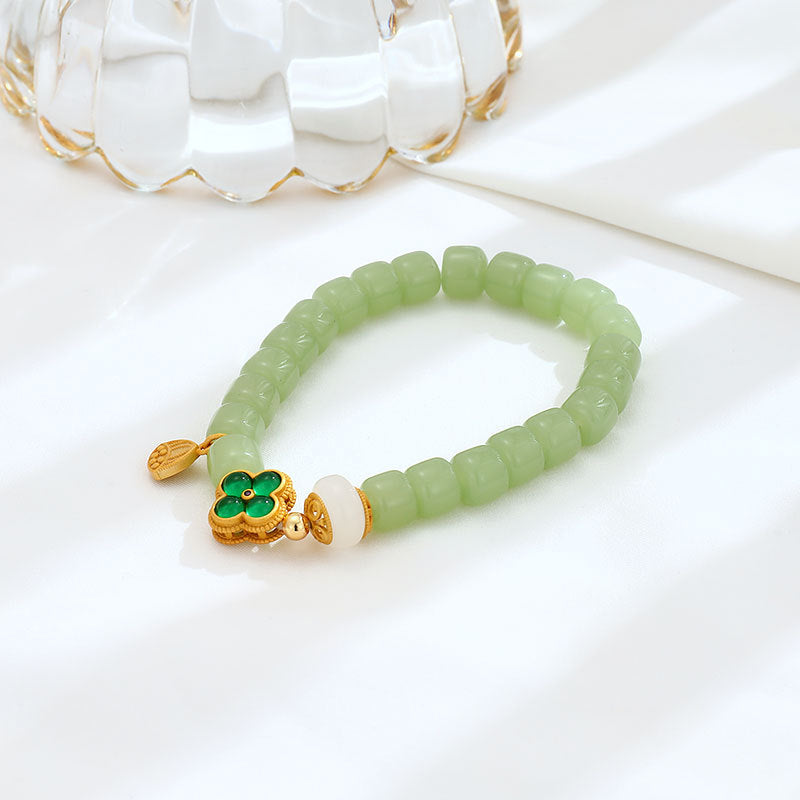 Charming Silver Bracelet for Any Occasion