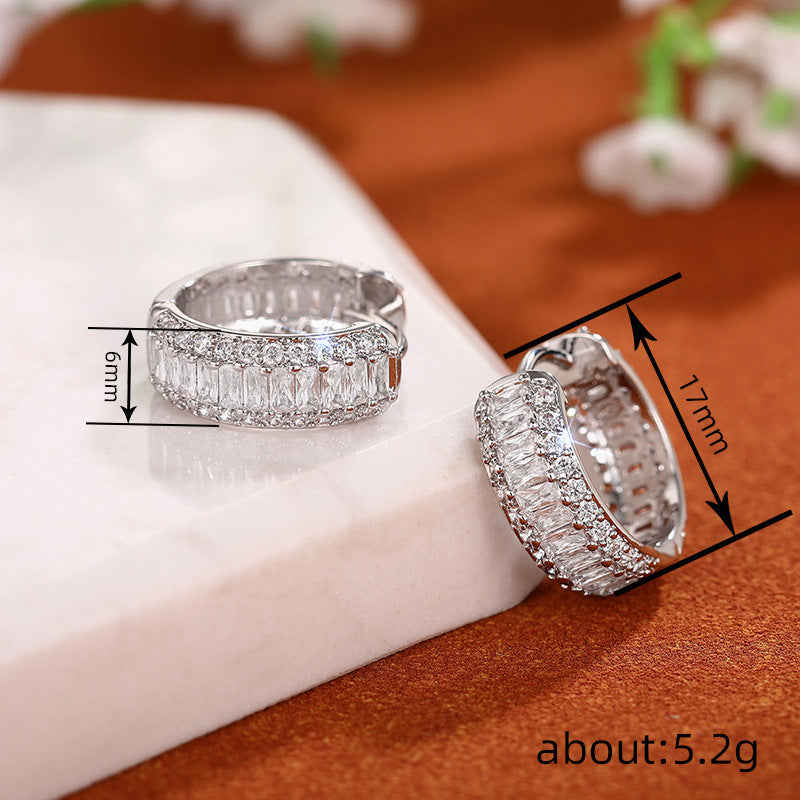 Romantic Earring for Special Moments