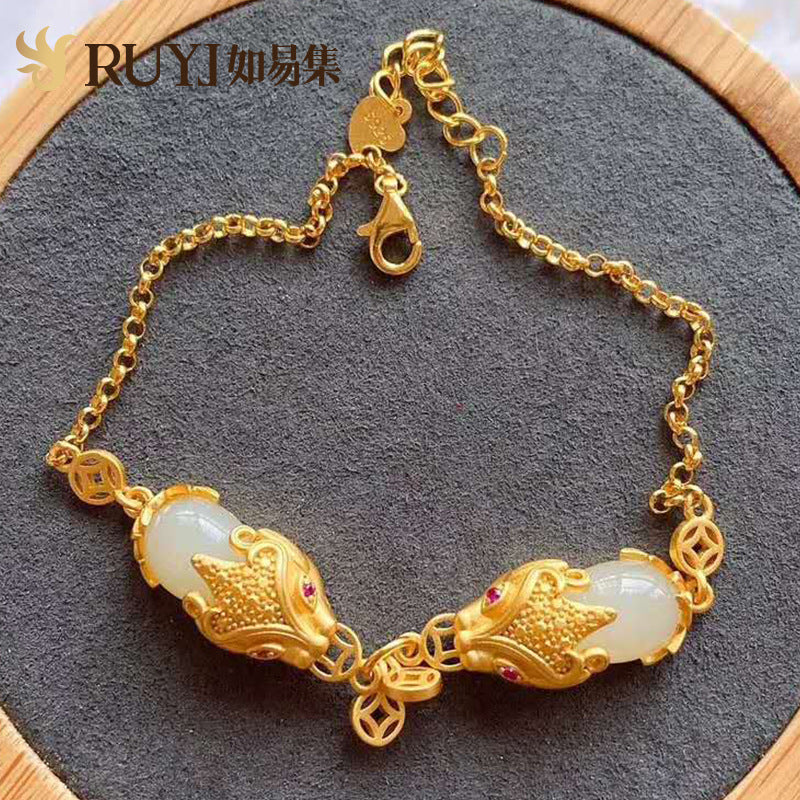 Romantic Silver Bracelet for Special Moments