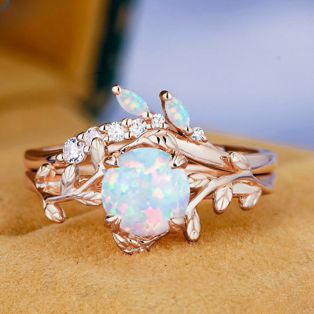 Romantic Gold Ring for Special Moments
