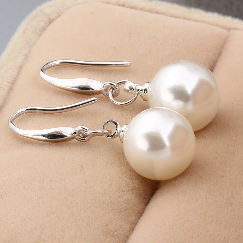 Delicate Artisan Pearl Earring