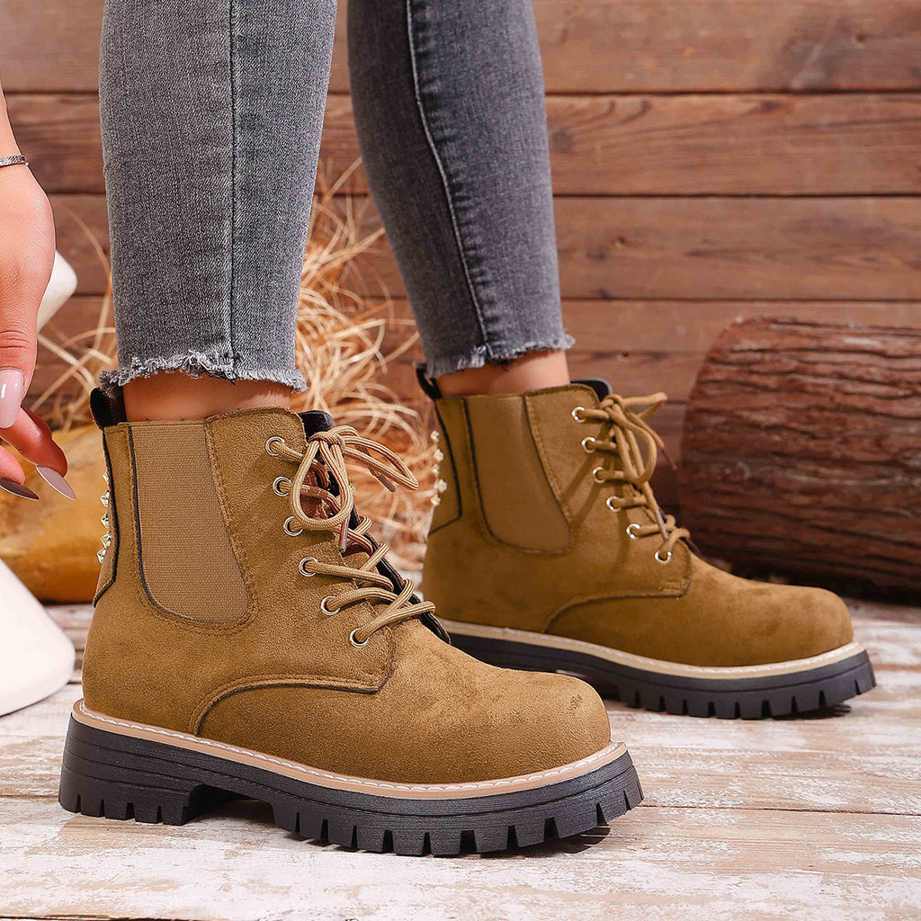 Graceful Orthopedic Boots for Modern Look