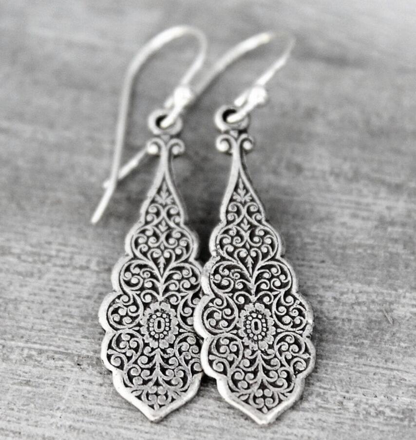 Classic Earring with Timeless Appeal