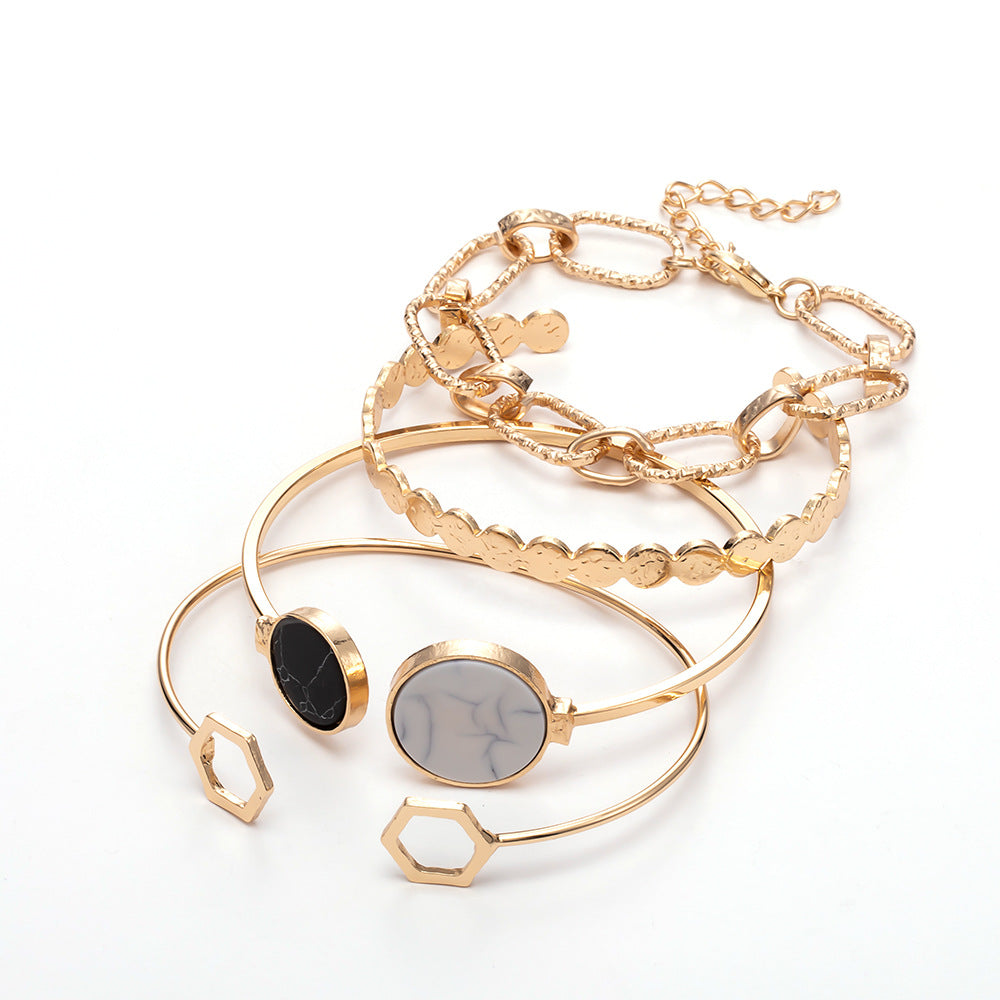 Stunning Gold Set for Daily Wear