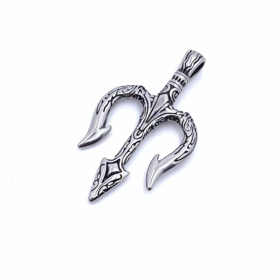 Classic Pendant with Timeless Appeal