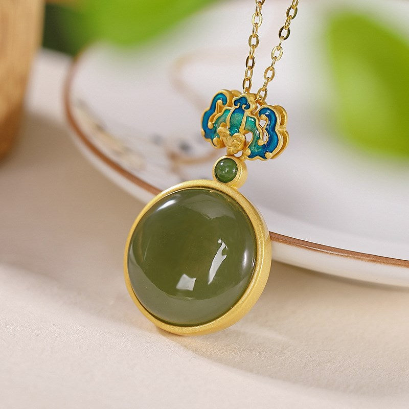Classic Gold Set with Timeless Appeal