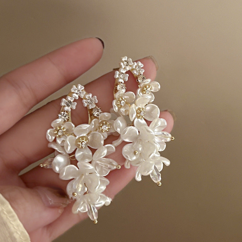 Romantic Earring for Special Moments